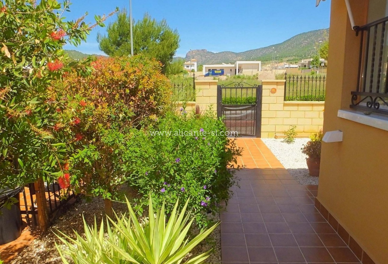 Venta - Villa  - La Romana