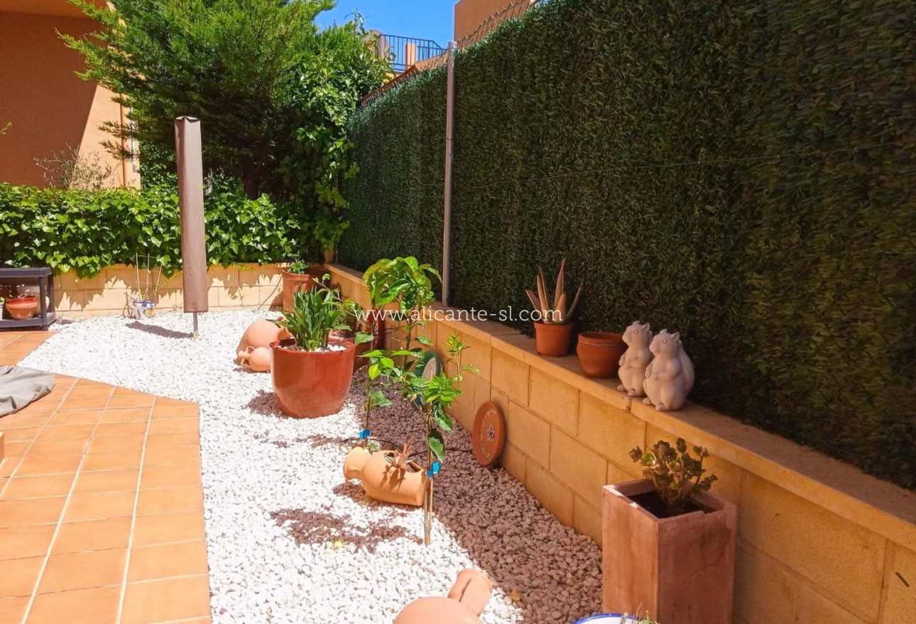 Venta - Villa  - La Romana