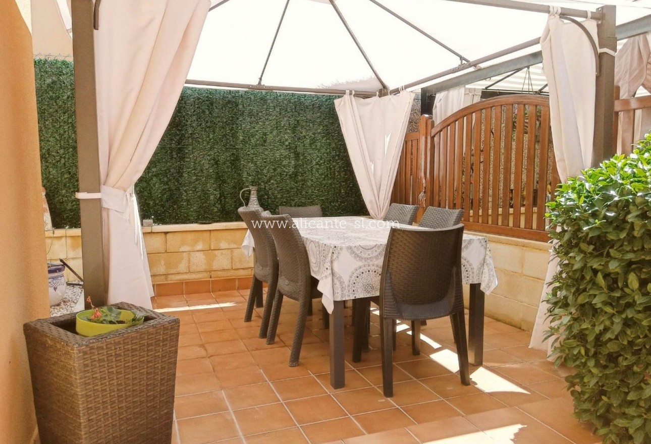 Venta - Villa  - La Romana