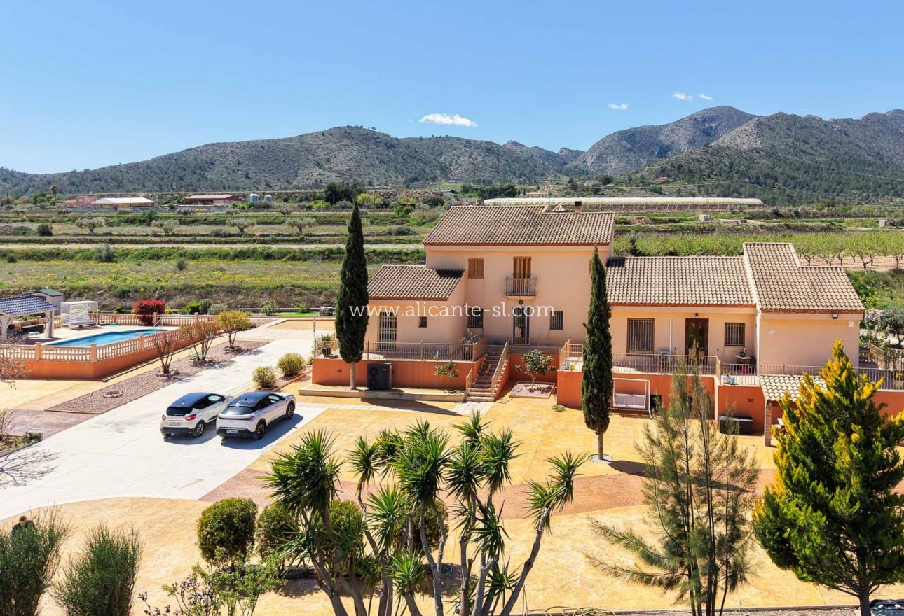 Venta - Villa  - La Romana