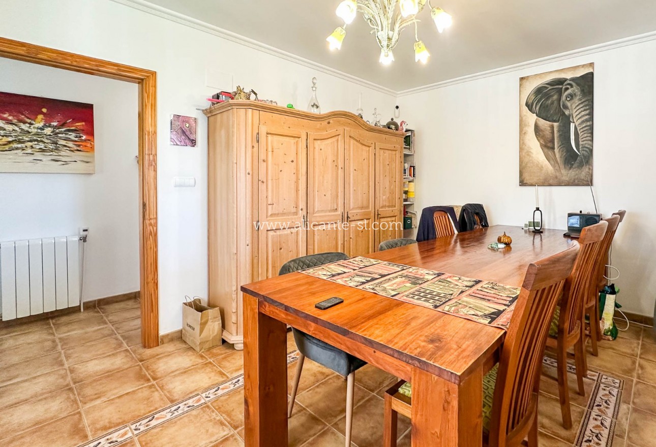 Venta - Villa  - La Romana