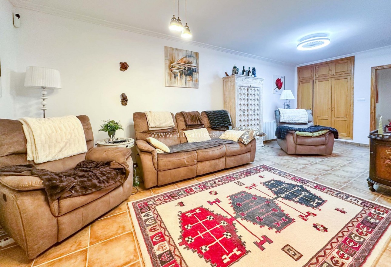 Venta - Villa  - La Romana