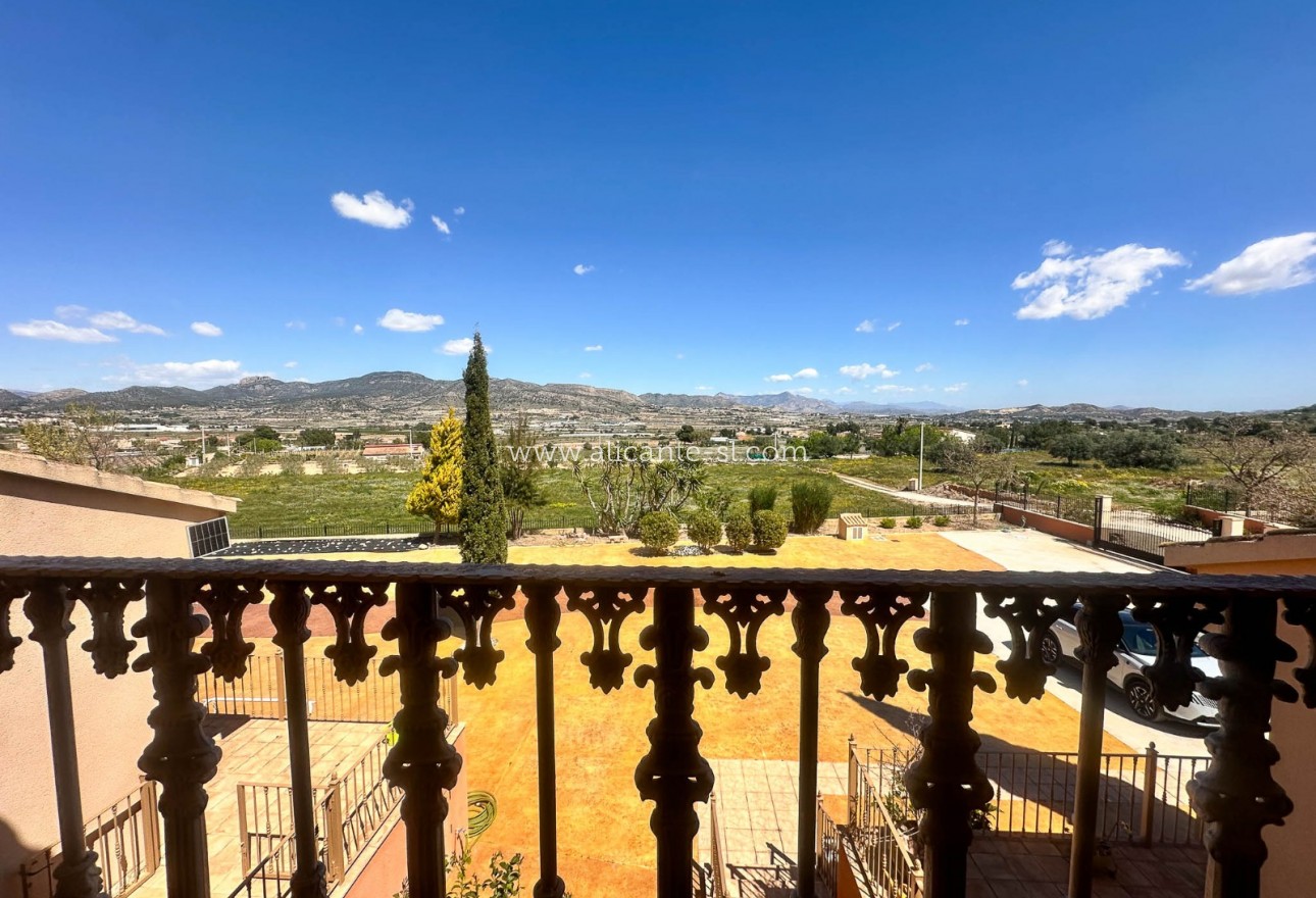 Venta - Villa  - La Romana