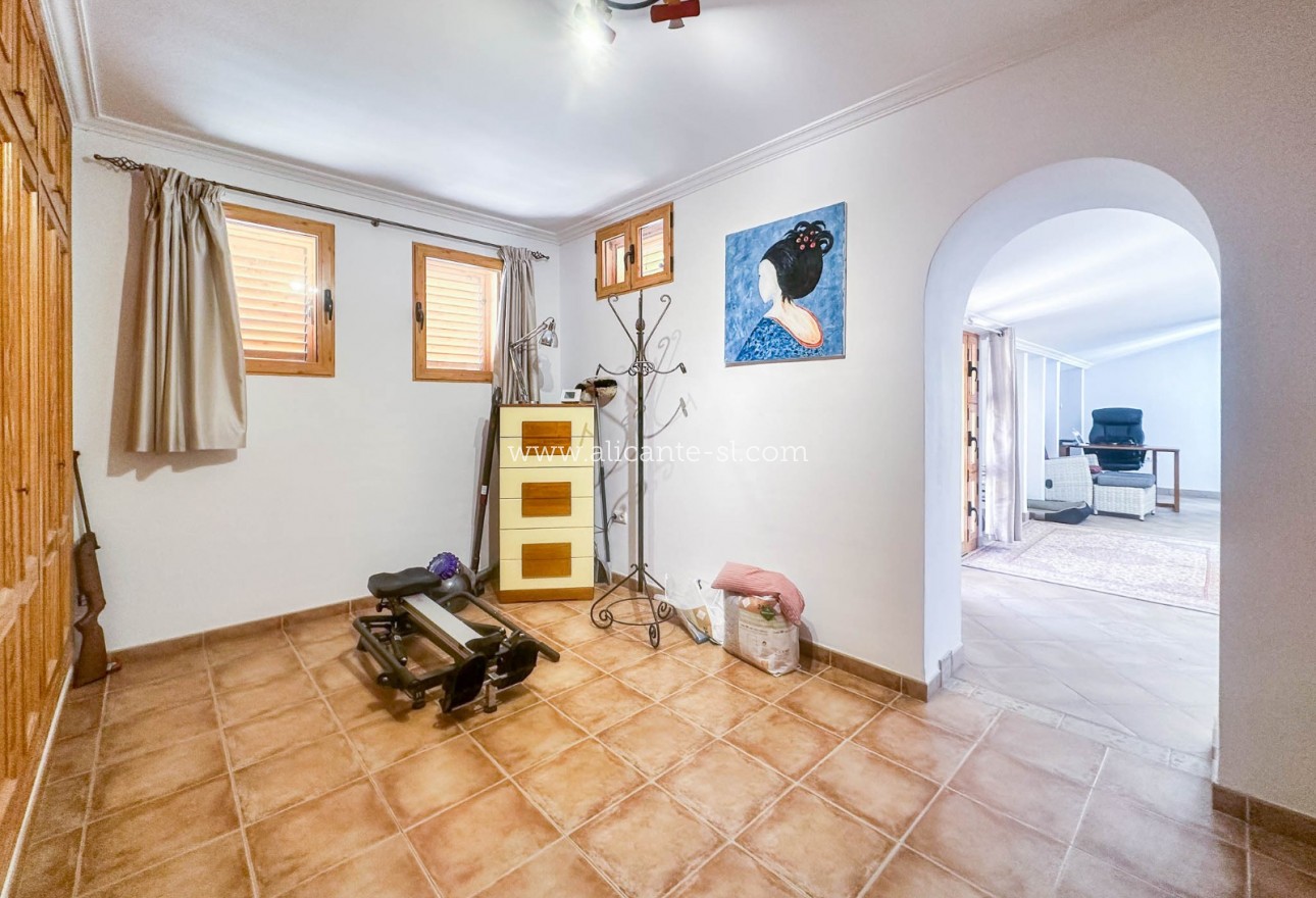 Venta - Villa  - La Romana