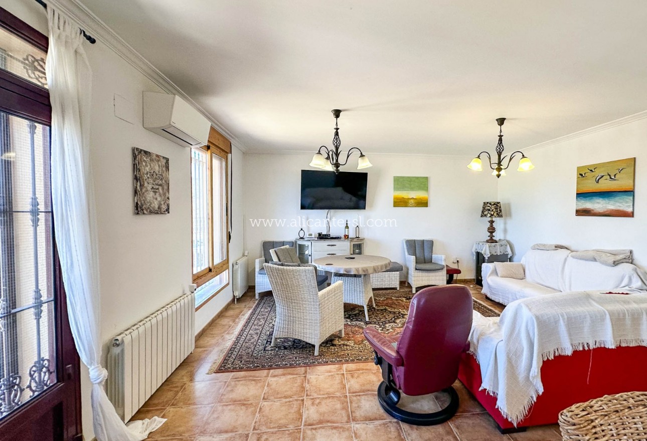 Venta - Villa  - La Romana