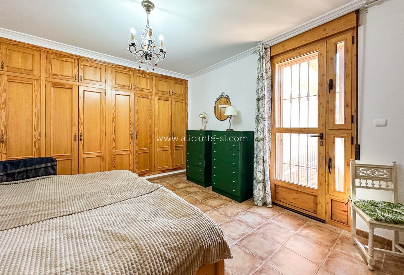 Venta - Villa  - La Romana