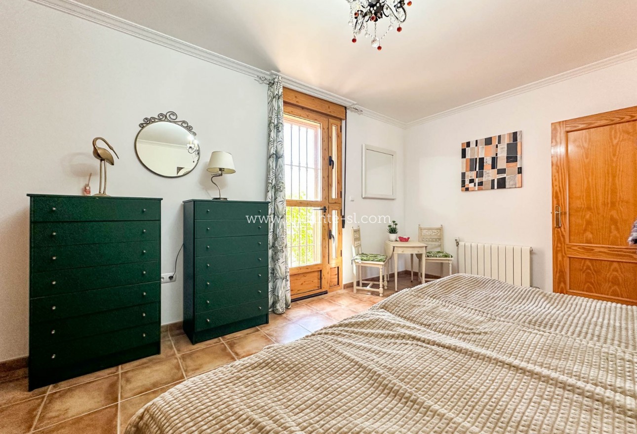 Venta - Villa  - La Romana