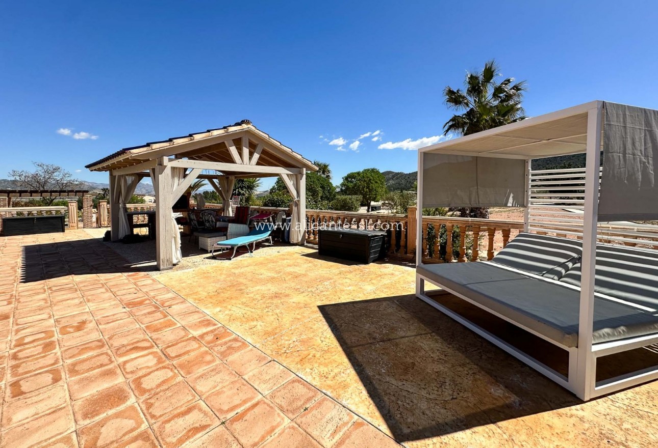 Venta - Villa  - La Romana