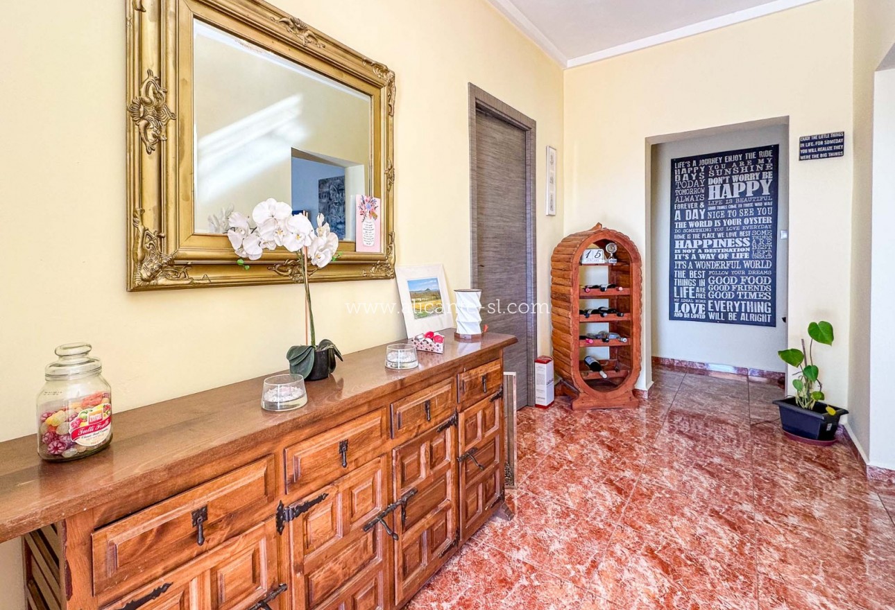 Venta - Villa  - La Romana