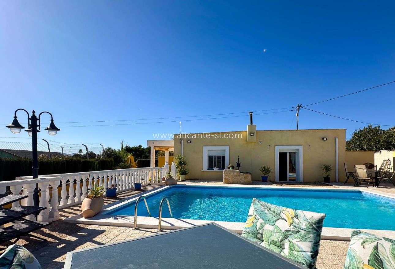 Venta - Villa  - La Romana