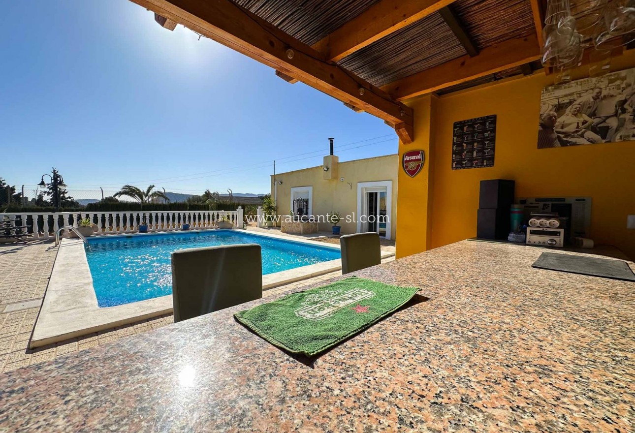Venta - Villa  - La Romana