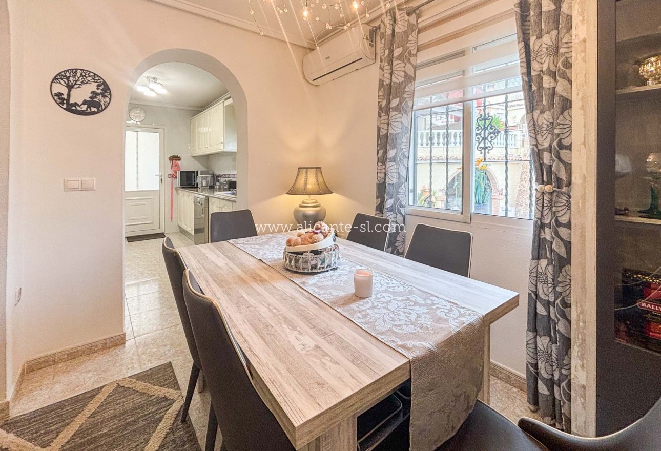 Venta - Villa  - Monforte del Cid