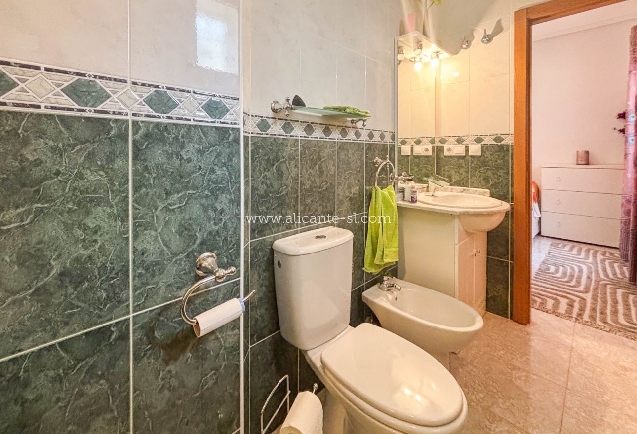 Venta - Villa  - Monforte del Cid