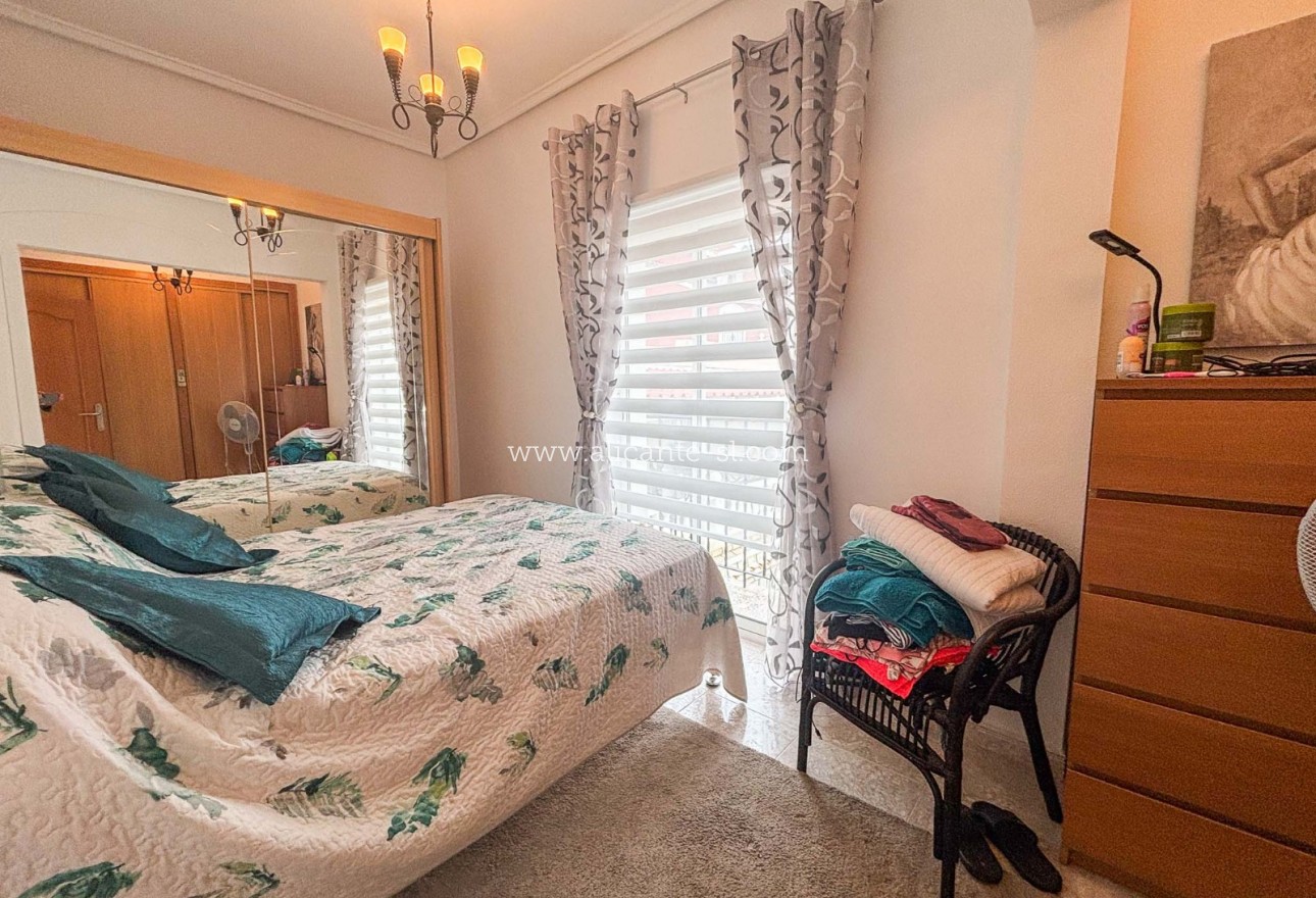 Venta - Villa  - Monforte del Cid