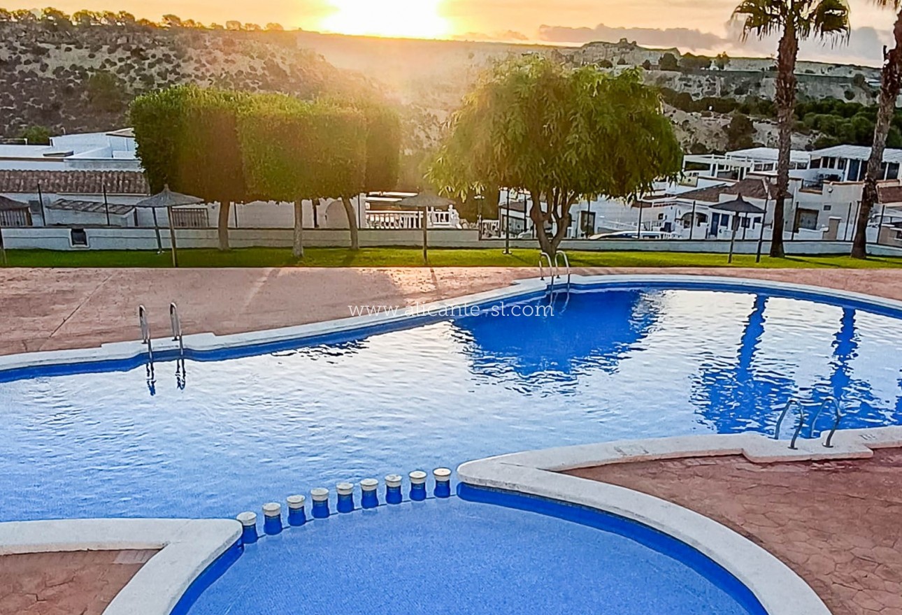Venta - Villa  - San Fulgencio - La Marina Urb