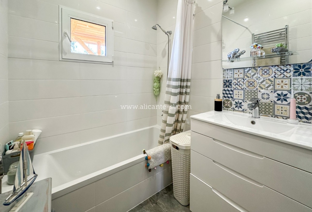 Venta - Villa  - Sax