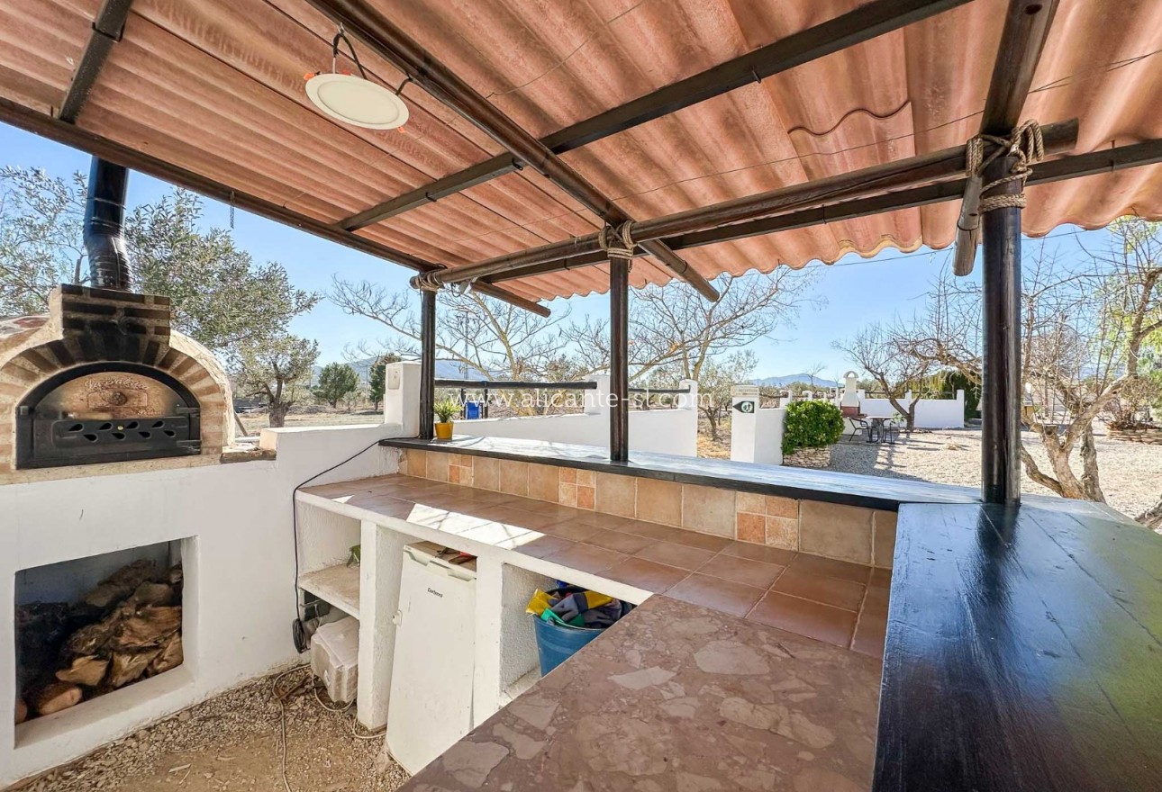 Venta - Villa  - Sax