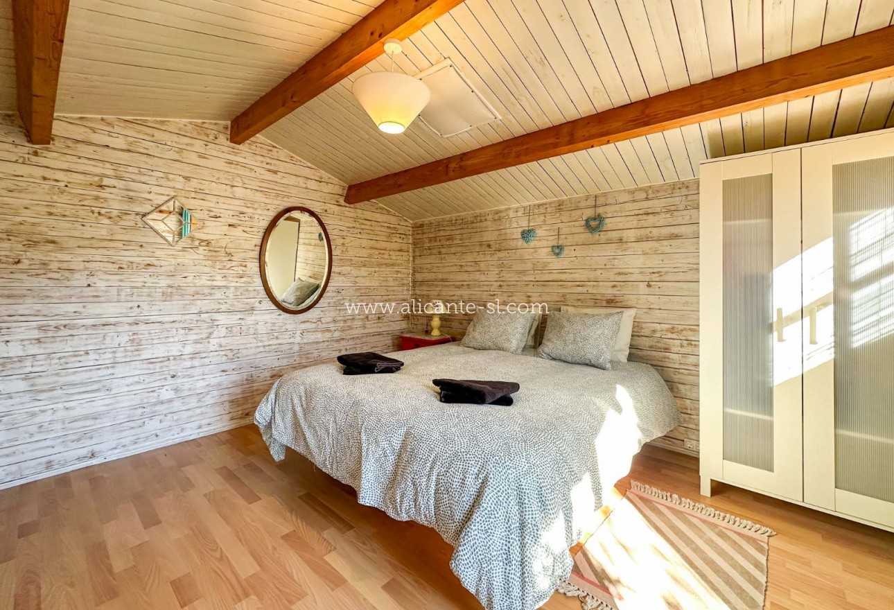 Venta - Villa  - Sax