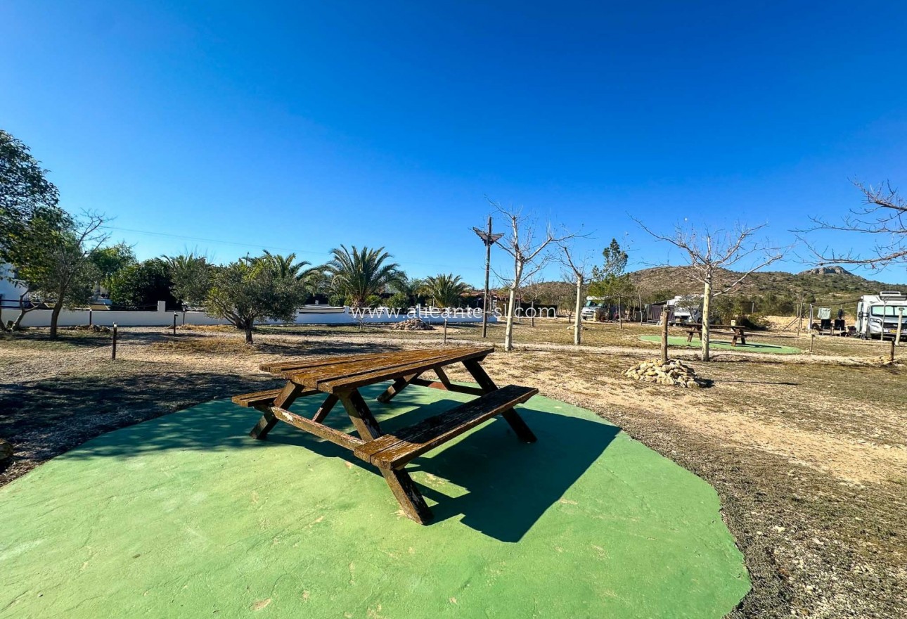 Venta - Villa  - Sax