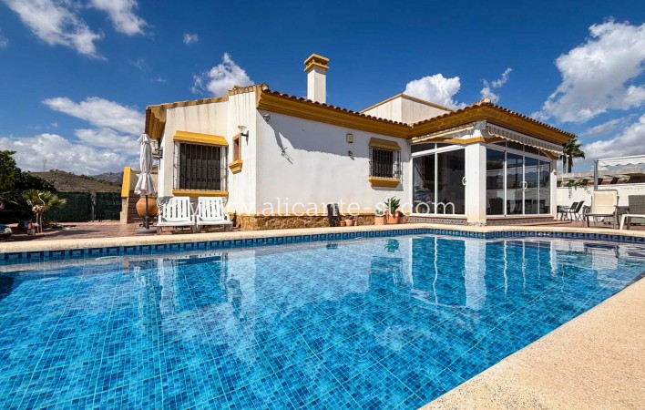 Villa / Doppelhaushälfte - Resale - Hondón de las Nieves - Hondón de las Nieves