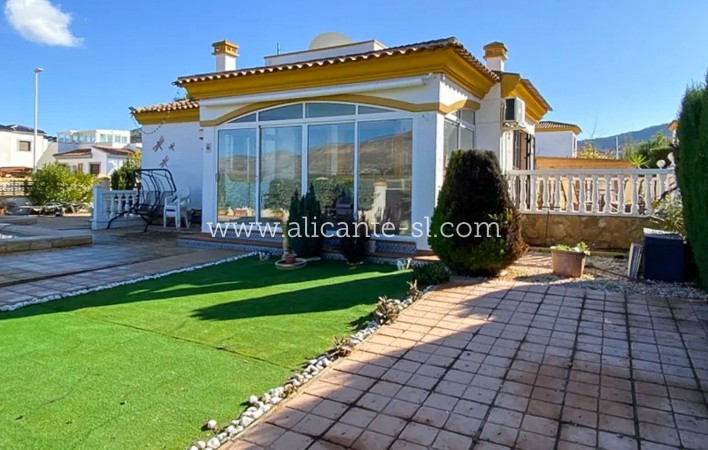 Villa / Doppelhaushälfte - Resale - Hondón de las Nieves - Hondón de las Nieves