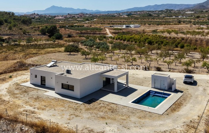 Villa  - Sale - Macisvenda - Macisvenda