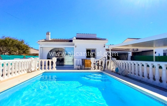 Villa  - Sale - Torrevieja - ASLC-2244