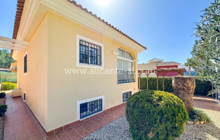 Villa  - Venta - La Romana - La Romana