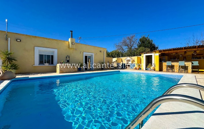 Villa  - Venta - La Romana - La Romana