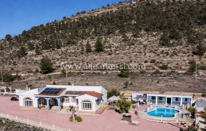 Villa  - Venta - Monovar - Monovar