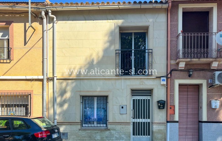 Resale - Stadthaus - Hondón de los Fráiles