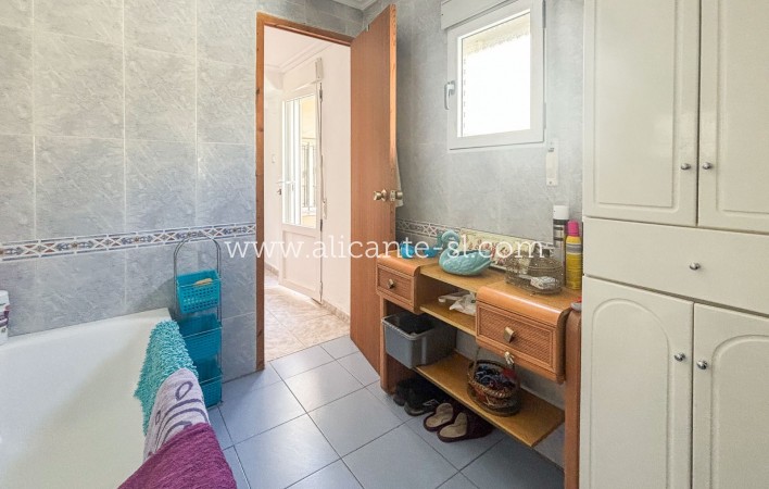 Resale - Stadthaus - Hondón de los Fráiles