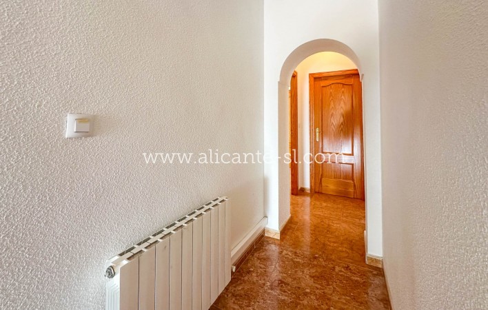 Revente - Villa  - Hondón de los Fráiles