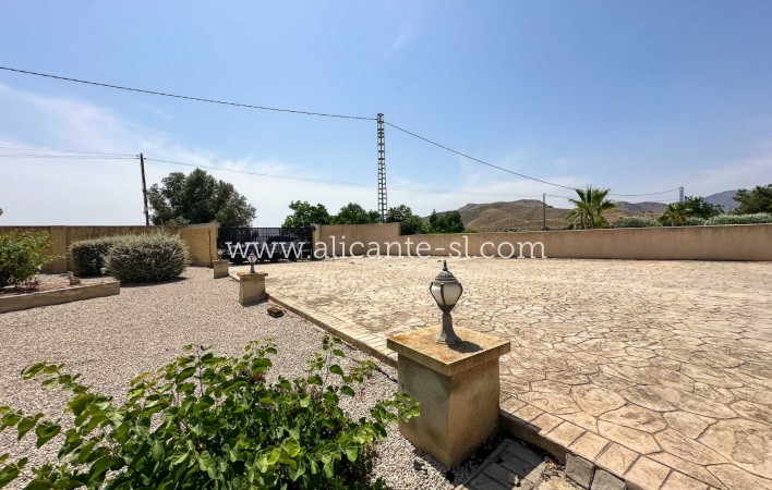 Revente - Villa  - Hondón de los Fráiles