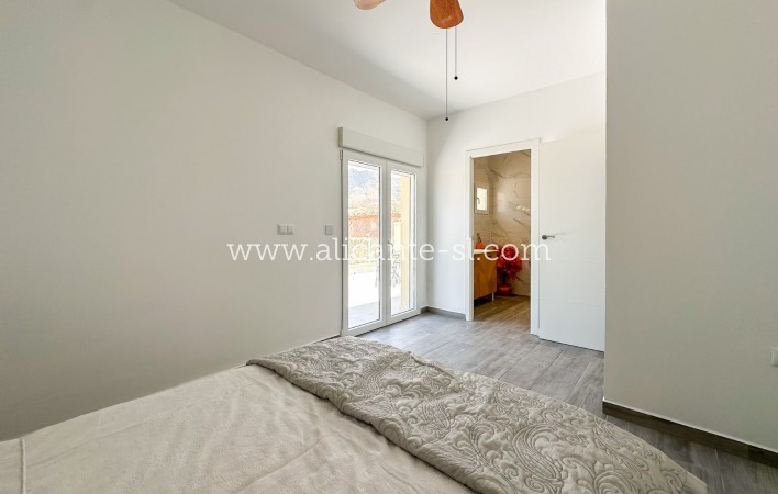 Revente - Herenhuis - Barbarroja - Algueña