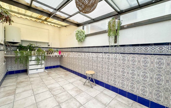 Venta - Adosado - Hondón de las Nieves