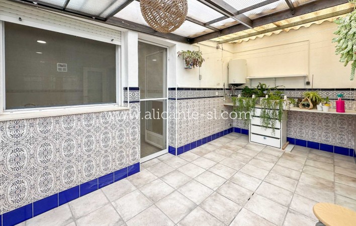 Venta - Adosado - Hondón de las Nieves