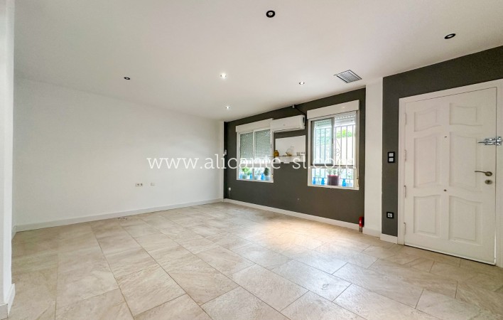 Venta - Adosado - Hondón de las Nieves