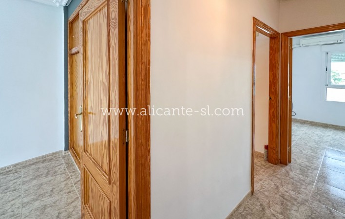 Venta - Adosado - Hondón de las Nieves