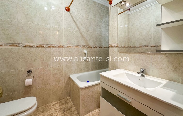 Venta - Adosado - Hondón de las Nieves