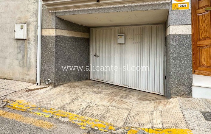 Venta - Adosado - Hondón de las Nieves