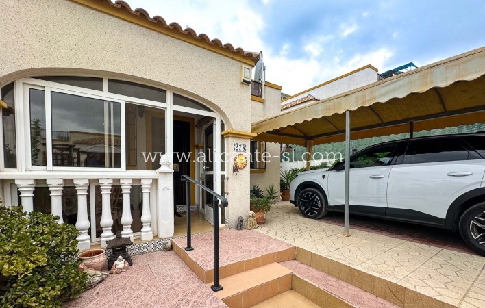 Revente - Villa  - San Fulgencio - La Marina Urb