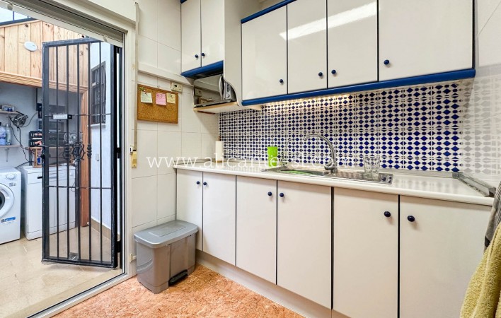 Revente - Villa  - San Fulgencio - La Marina Urb