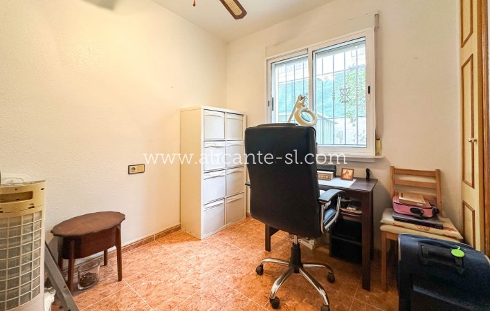 Revente - Villa  - San Fulgencio - La Marina Urb