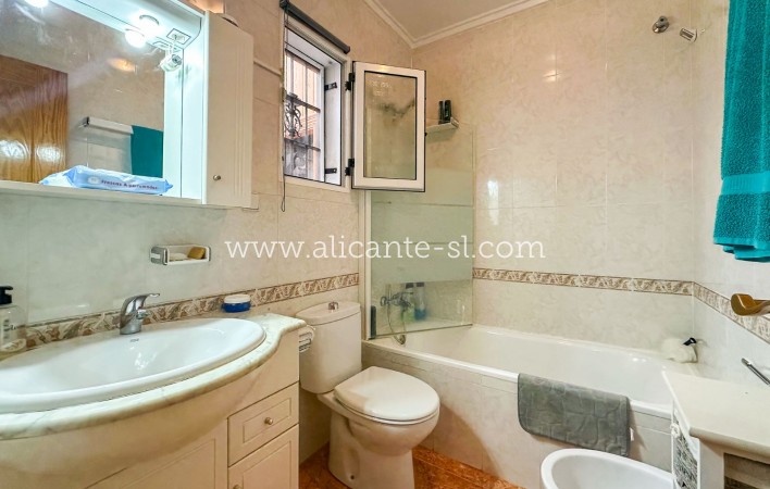 Revente - Villa  - San Fulgencio - La Marina Urb