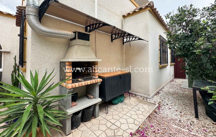 Revente - Villa  - San Fulgencio - La Marina Urb