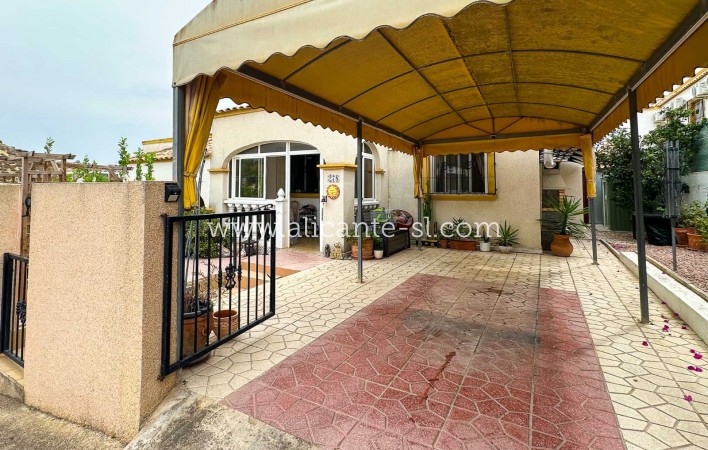 Revente - Villa  - San Fulgencio - La Marina Urb