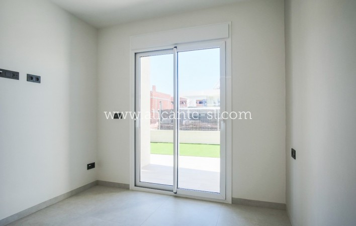Revente - Appartement / flat - Guardamar del Segura - Urbanizaciones