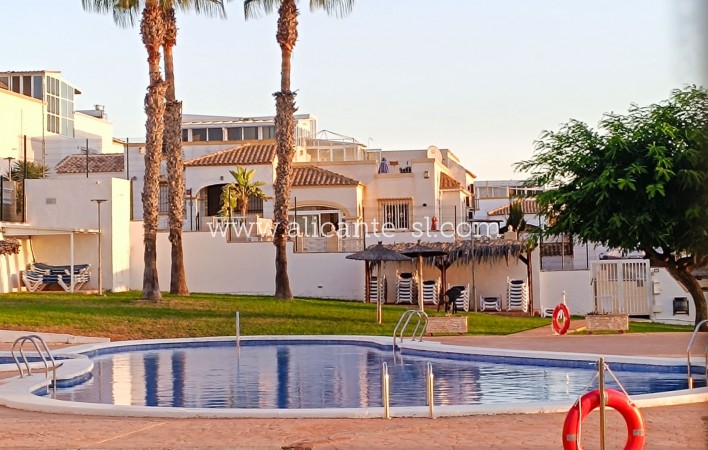 Revente - Villa  - San Fulgencio - La Marina Urb