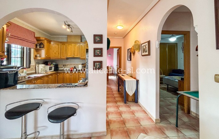 Revente - Villa  - Hondón de las Nieves